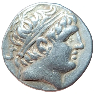 Tetradrachm - Antiochos Hierax 242 BC - 227 BC front