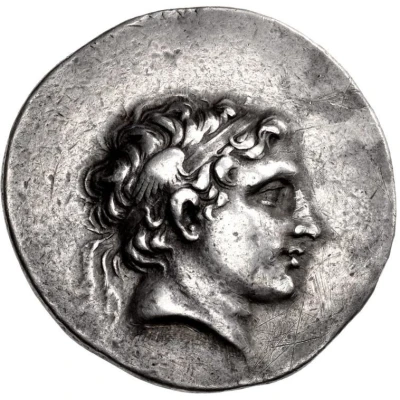 Tetradrachm - Antiochos Hierax 242 BC - 227 BC front