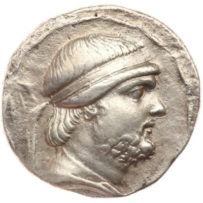 Tetradrachm - Phraates II 132 BC - 127 BC front