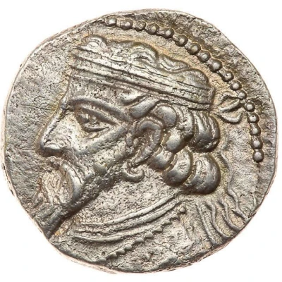 Tetradrachm - Vonones I front