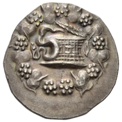 Tetradrachm 76 BC front