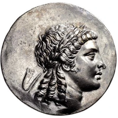 Tetradrachm 160 BC - 143 BC front