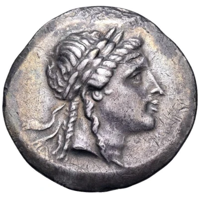 Tetradrachm 155 BC - 145 BC front